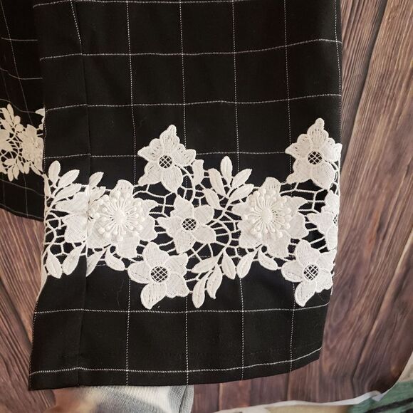 3 for $25 Linea Pants - Picture 3 of 12